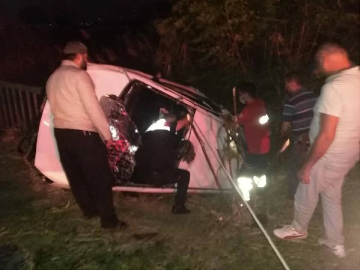 Son dakika haberleri | Osmaniye\'de otomobil devrildi: 1 ölü, 2\'si ağır 5 yaralı