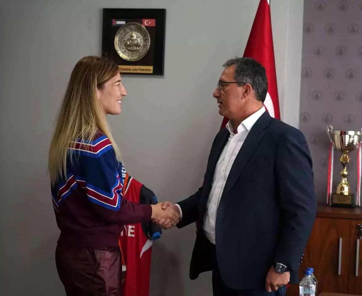 (Özel haber) Yasemin Adar: "Şimdiki hedefim 2024 Paris Olimpiyatları\'nda altın madalya almak"- Milli güreşçi Yasemin Adar: - "2024 Paris\'teki...