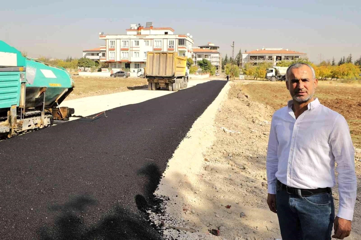 Aktoprak Mahallesi\'nde yeni yollar asfaltlanıyor