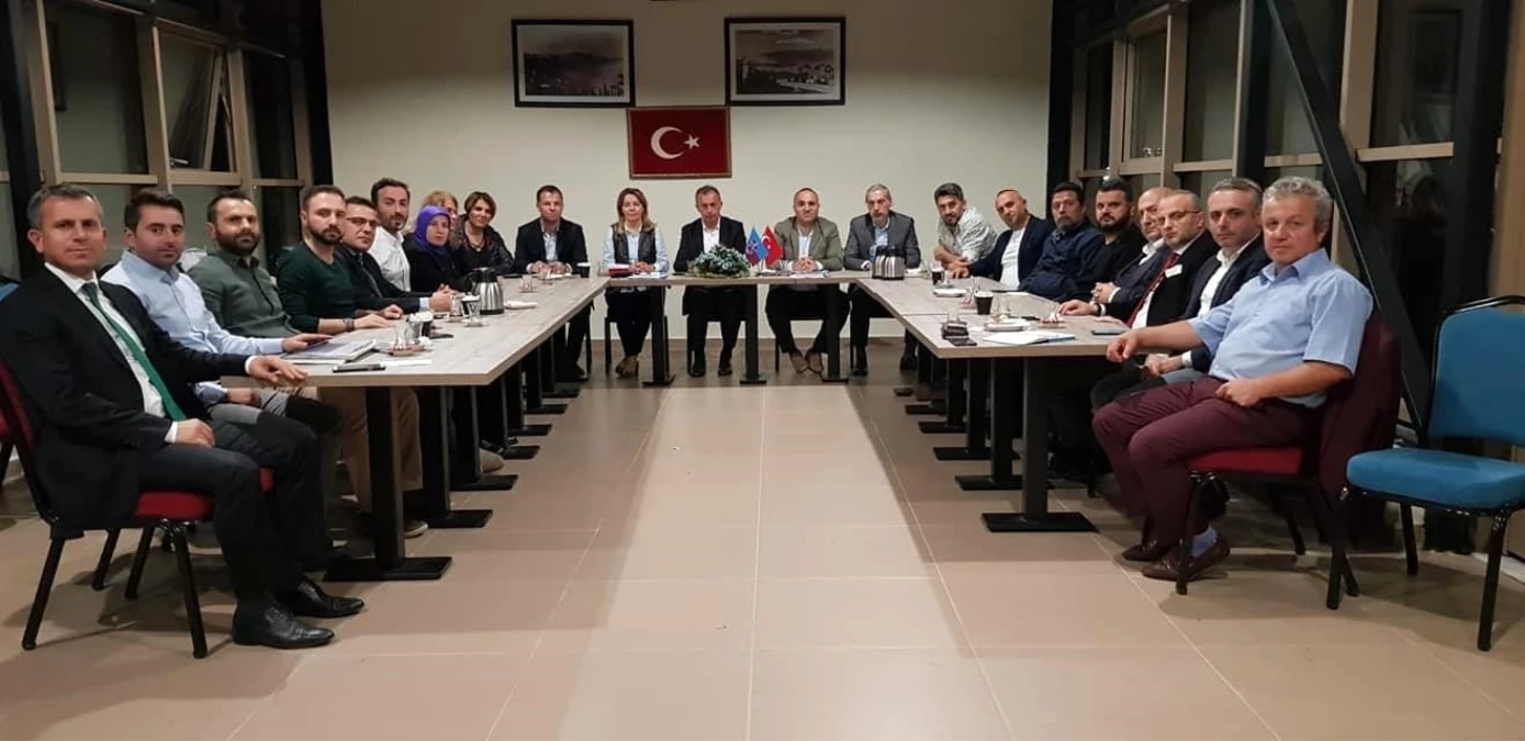 CHP\'li eski yöneticinin Trabzonspor-Fenerbahçe maçı paylaşımı Trabzonluları ayağa kaldırdı