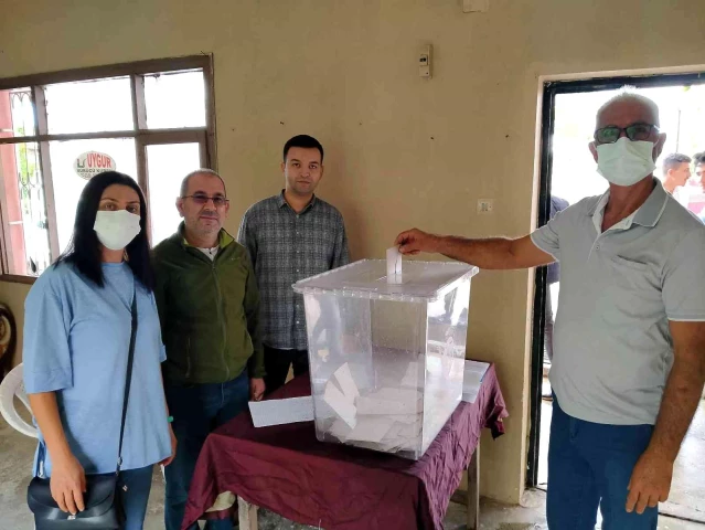 Erzin'de 10 mahalle referanduma gitti