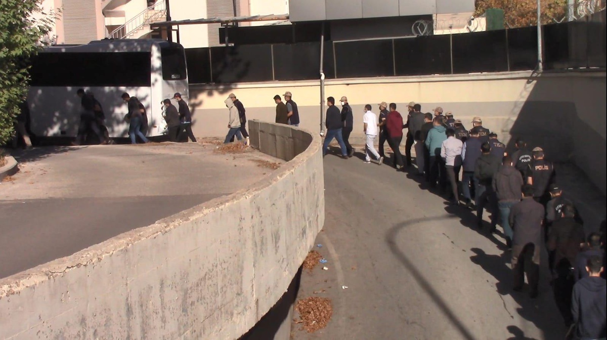 Son dakika haberi | Gaziantep merkezli FETÖ operasyonunda 11 zanlı tutuklandı
