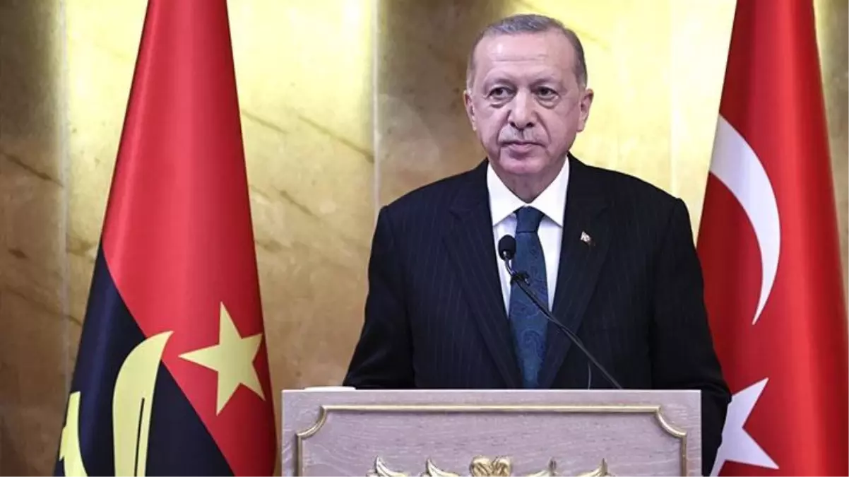 Cumhurbaşkanı Erdoğan\'ın Angola Meclisi\'nde okuduğu şiir, milletvekillerine duygu dolu anlar yaşattı