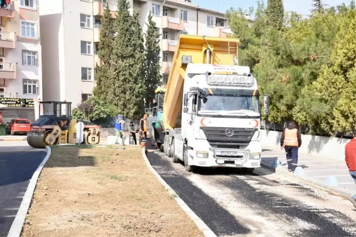 Paşayiğit Caddesi\'nin asfaltlanması işine başlandı