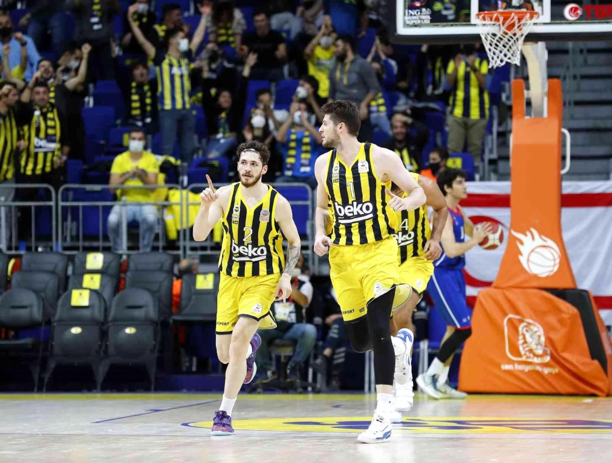ING Basketbol Süper Ligi: Fenerbahçe Beko: 90 - Anadolu Efes: 68