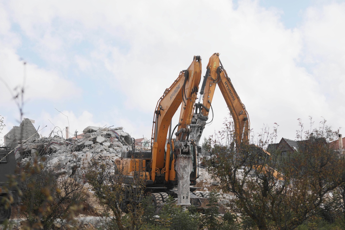 Son dakika haber: İsrail askerleri Batı Şeria\'da Filistinlilere ait iki evi yıktı