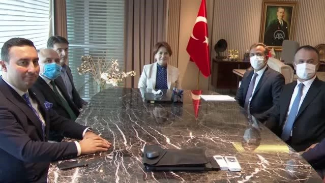 İYİ Parti Genel Başkanı Akşener, TÜSİAD yönetimi ile bir araya geldi