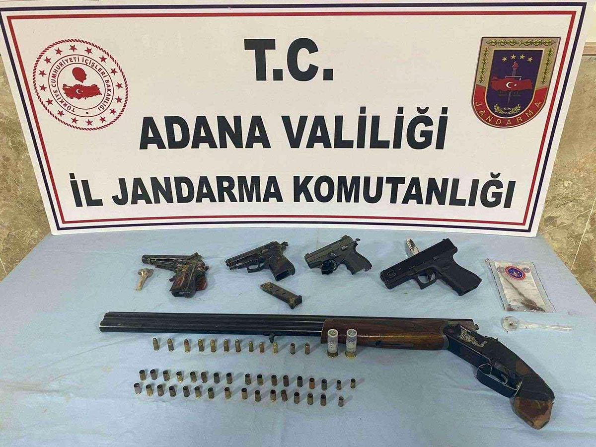 Kozan\'da silah ticareti yapan zanlı yakalandı
