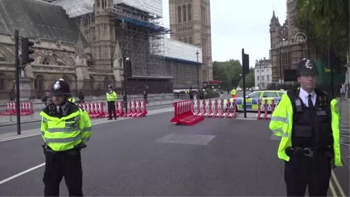 Öldürülen İngiliz milletvekili David Amess için tören düzenlendi