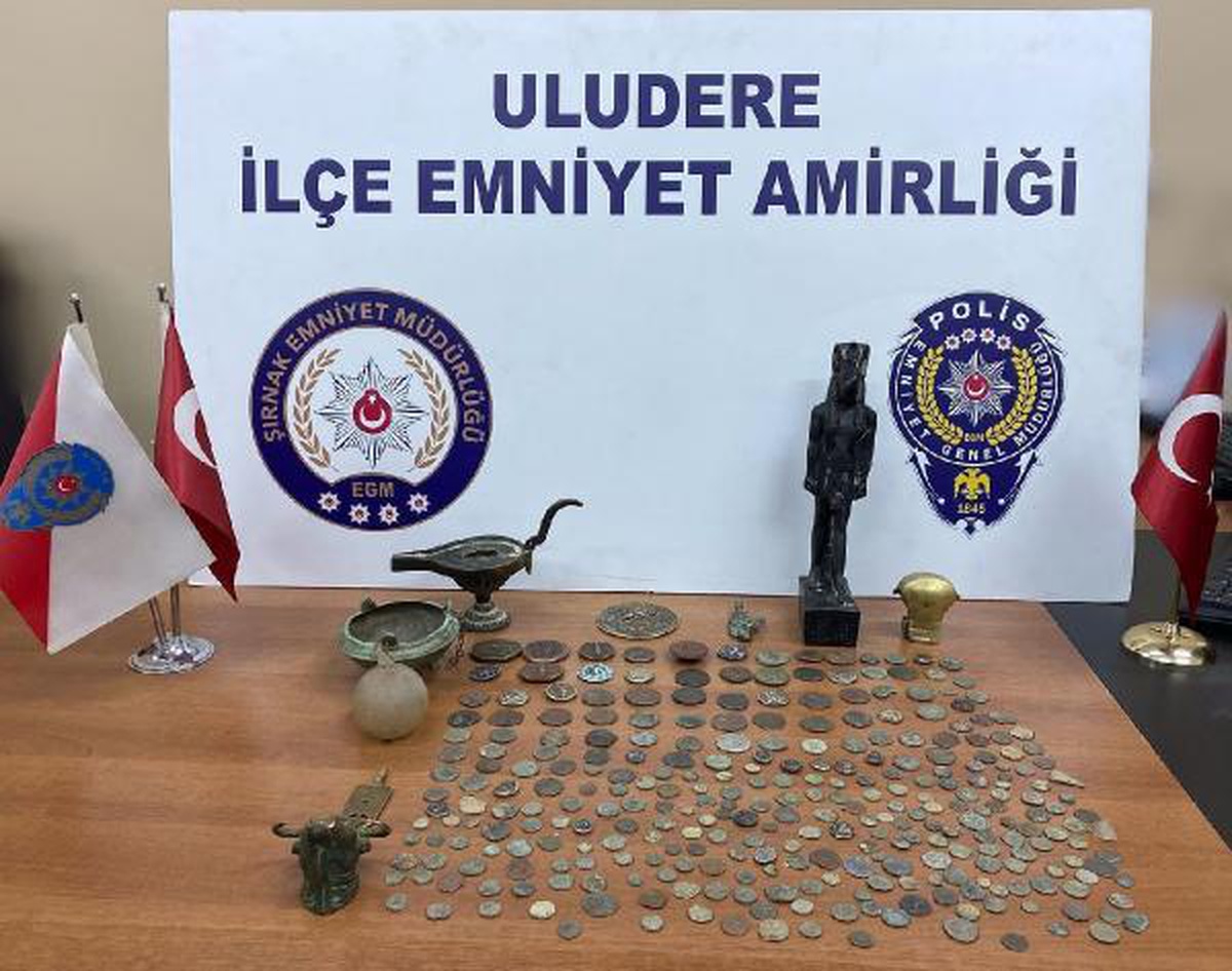 Şırnak\'ta tarihi eser operasyonu: 3 gözaltı