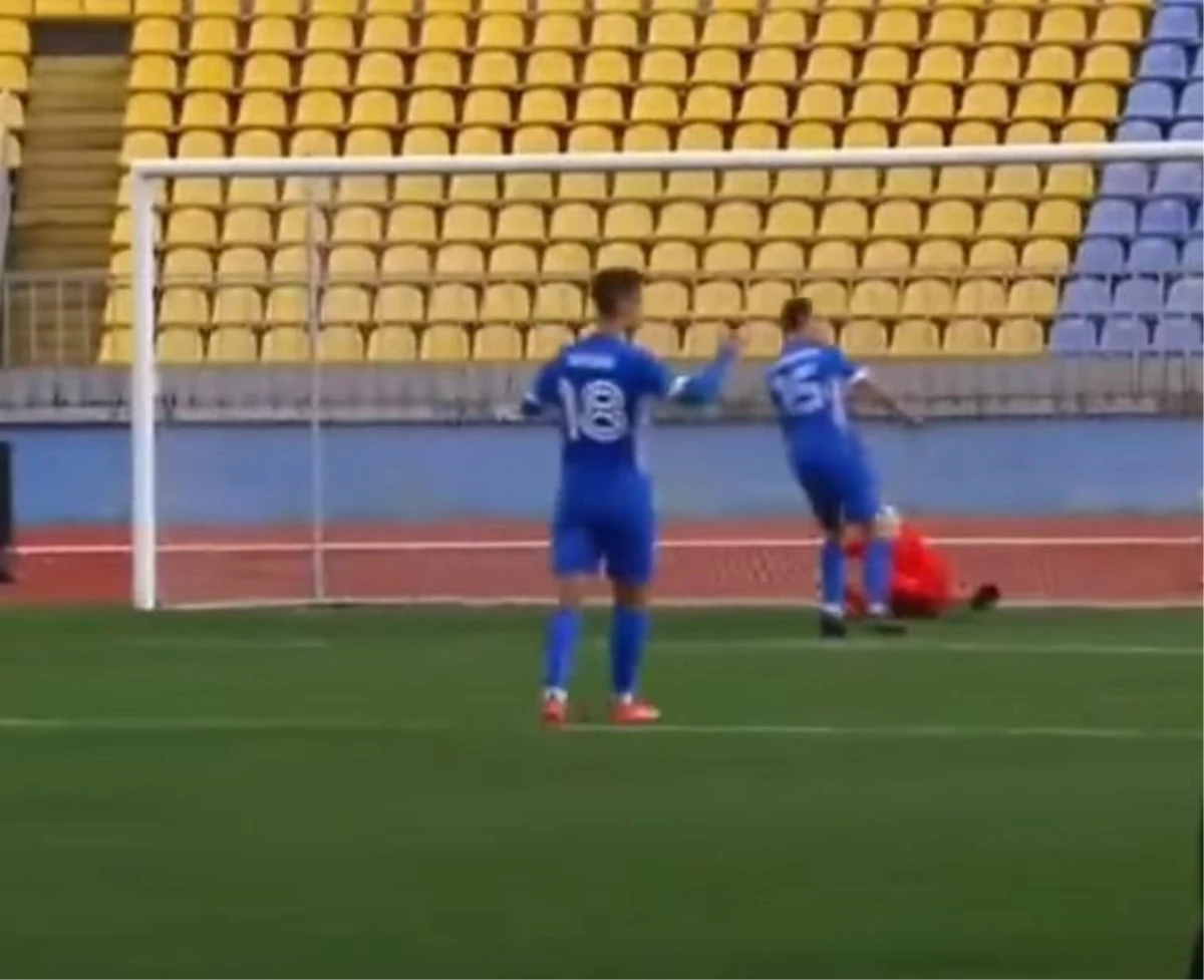 Her iki takımı şaşırtan olay! Rakibin attığı gole sevinen futbolcuya soruşturma