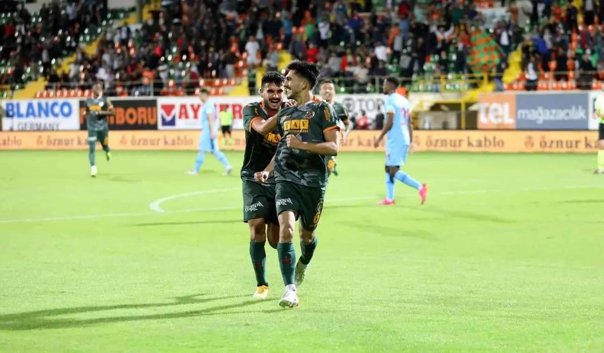 Süper Lig: Alanyaspor: 6 - Kayserispor: 3 (Maç sonucu)