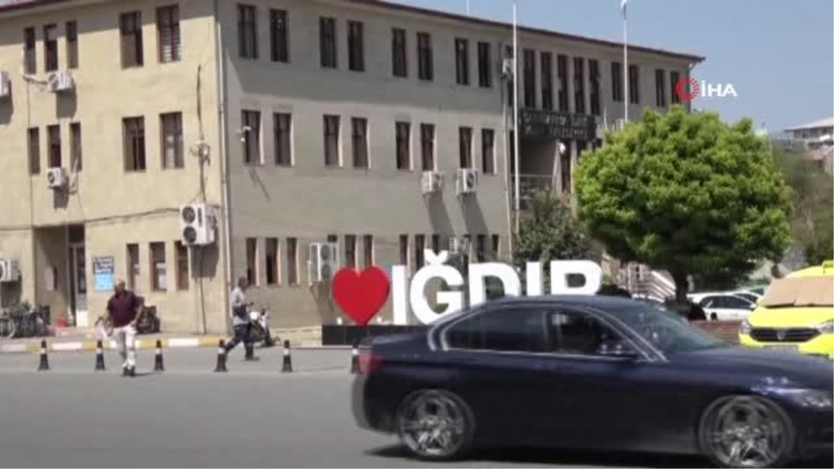 Ünsal, "Western Armenia TV kanalı rahat durmuyor"