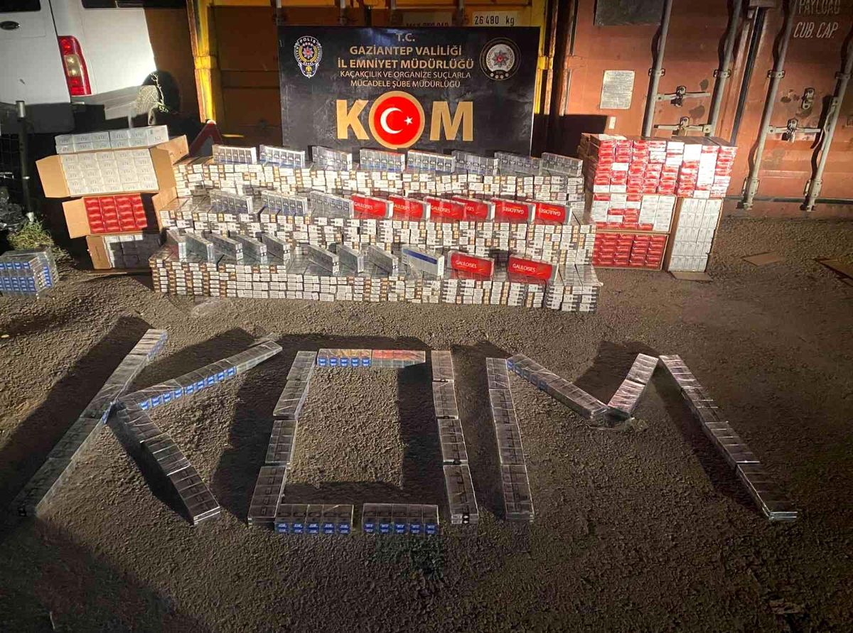 10 bin 790 paket kaçak sigara ele geçirildi