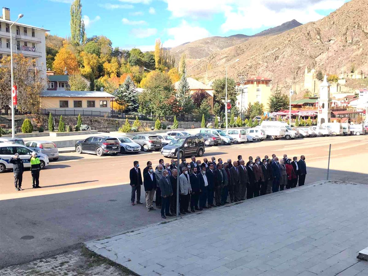 19 Ekim Muhtarlar Günü İspir\'de kutlandı
