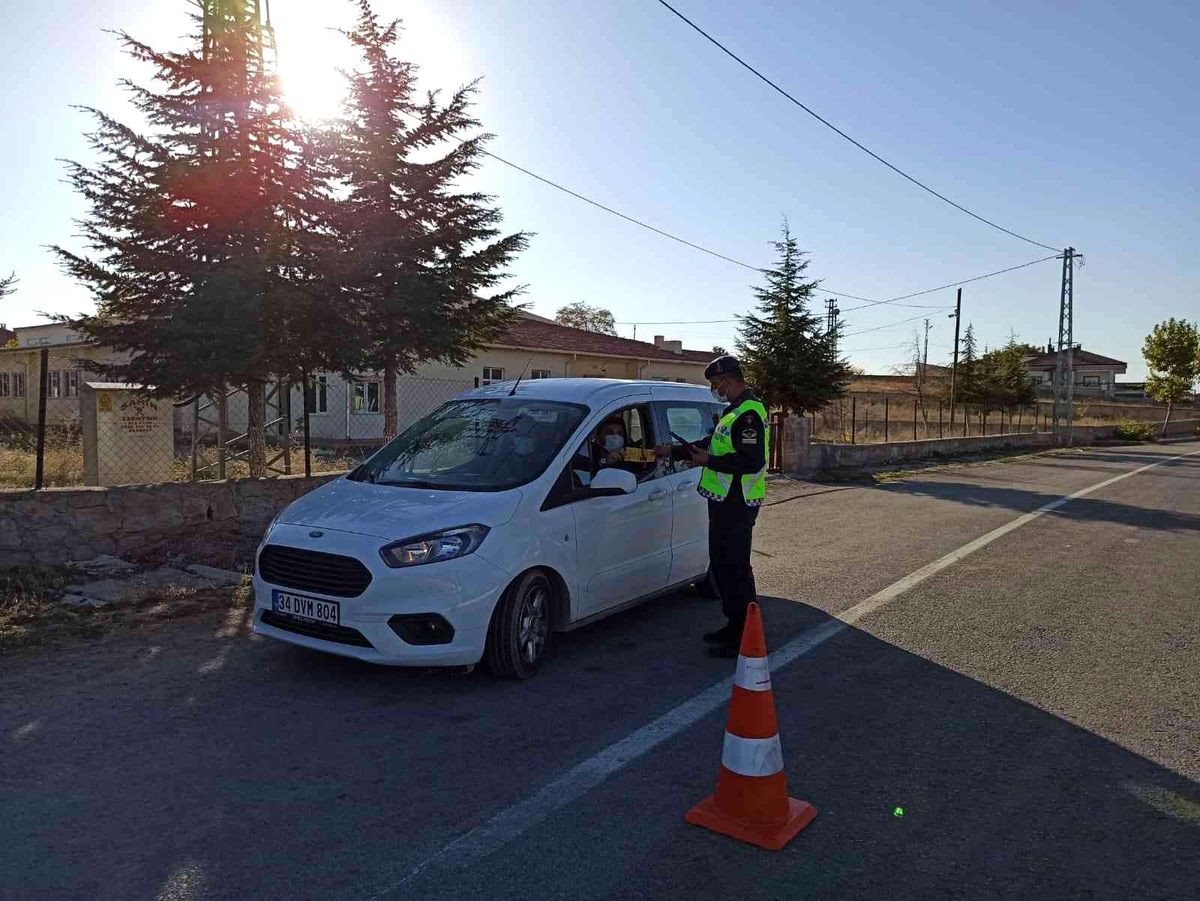 Son Dakika | Aksaray jandarma denetimlerini aralıksız sürdürüyor