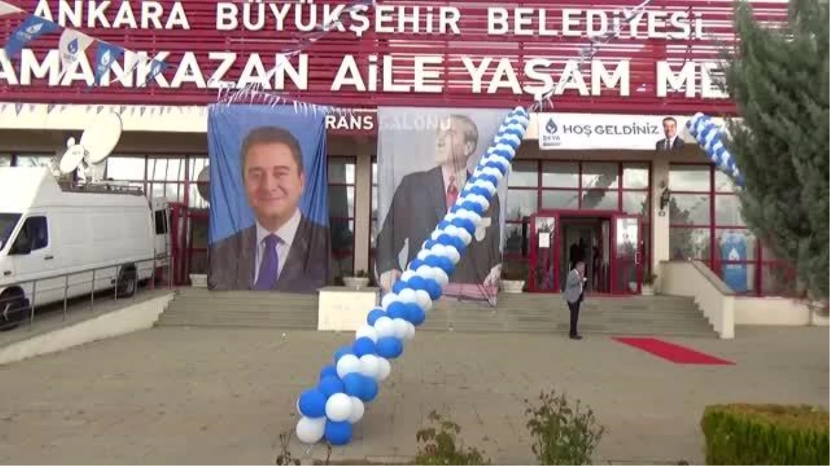 Babacan, partisinin Kahramankazan İlçe Kongresi\'ne katıldı