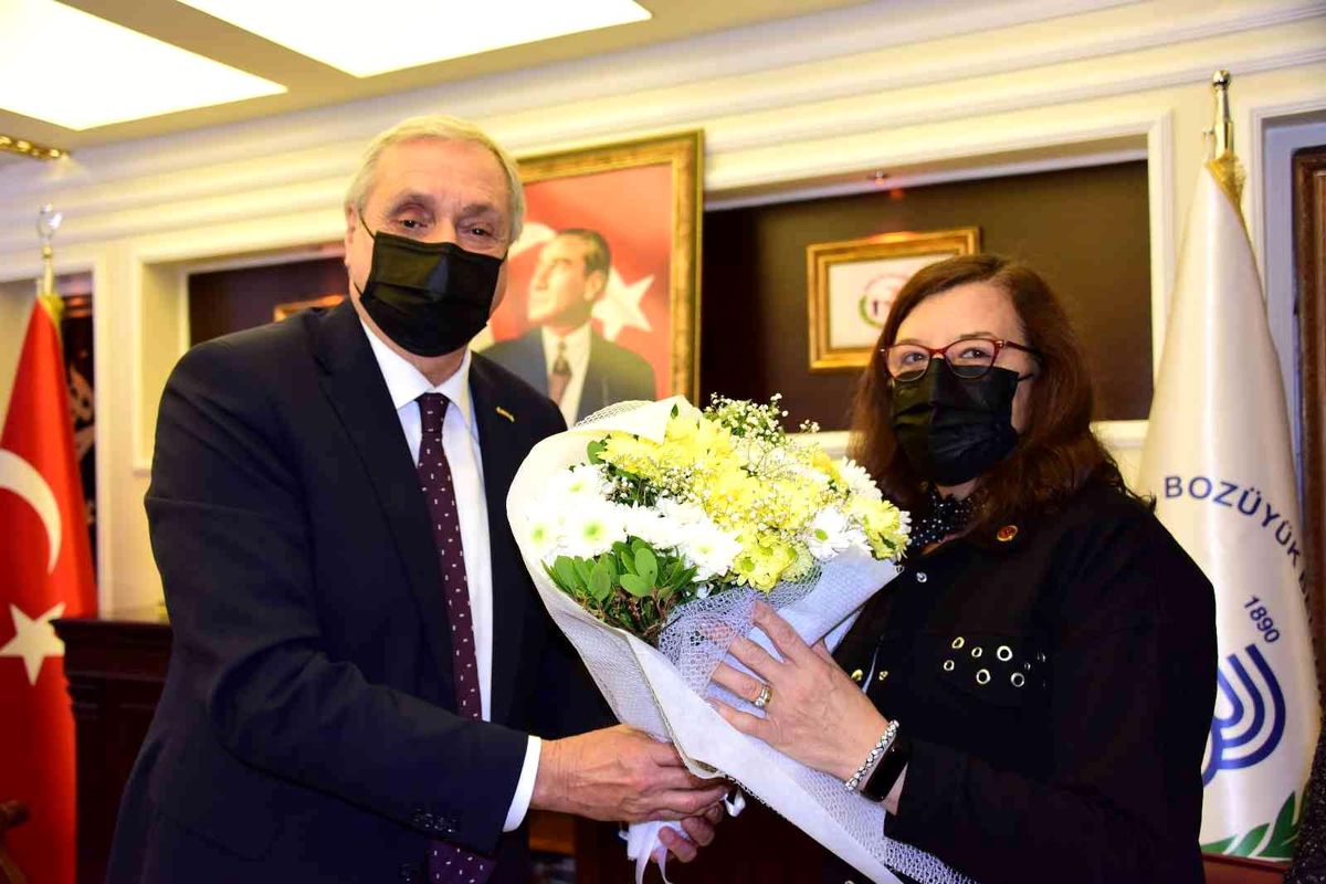 Başkan Bakkalcıoğlu, muhtarları makamında kabul etti