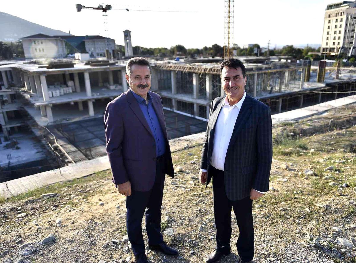 Çelik: "Bursa\'nın meydan hayâli gerçek oluyor"