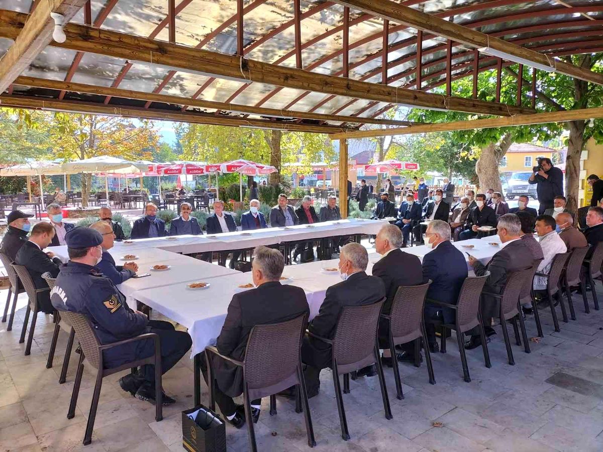 Denizli\'de muhtarlar günü törenle kutlandı