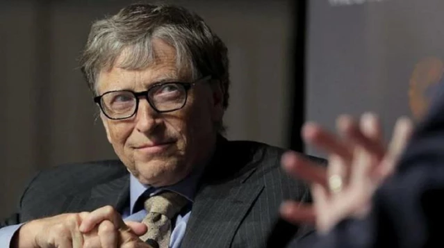 Bill Gates'ten skandal bir haber daha! Şirket çalışanına uygunsuz tekliflerle dolu elektronik postalar gönderdiği iddiası ses getirdi