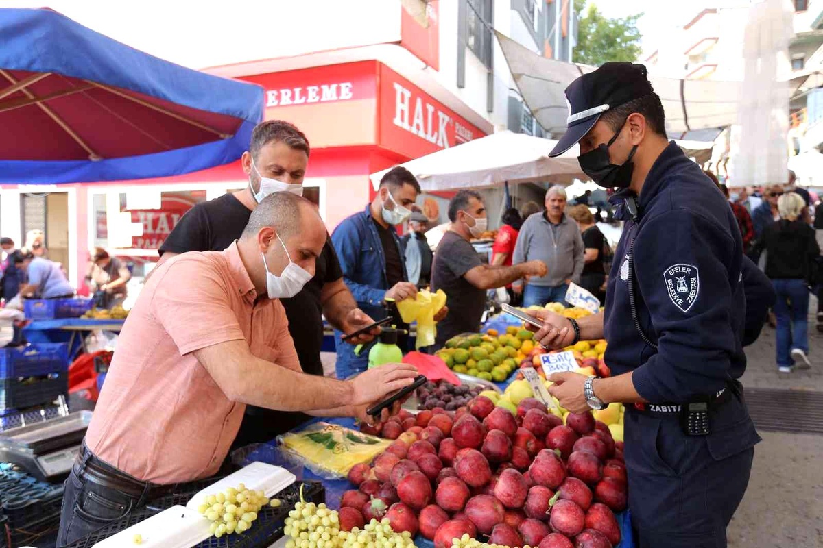 Efeler Belediyesi zabıta ekiplerinden Korona virüs mesaisi