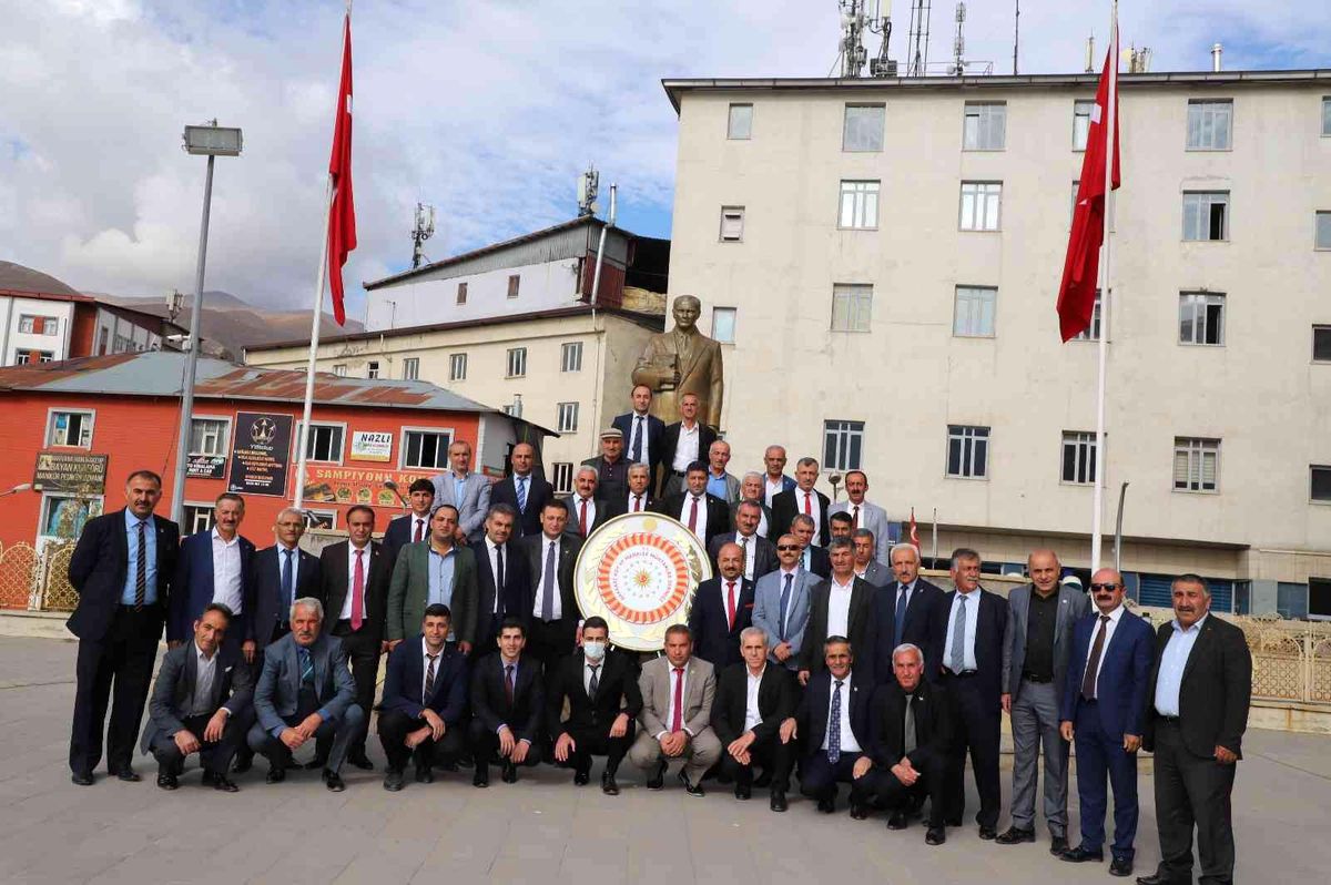 Hakkari\'de Muhtarlar Günü kutlandı