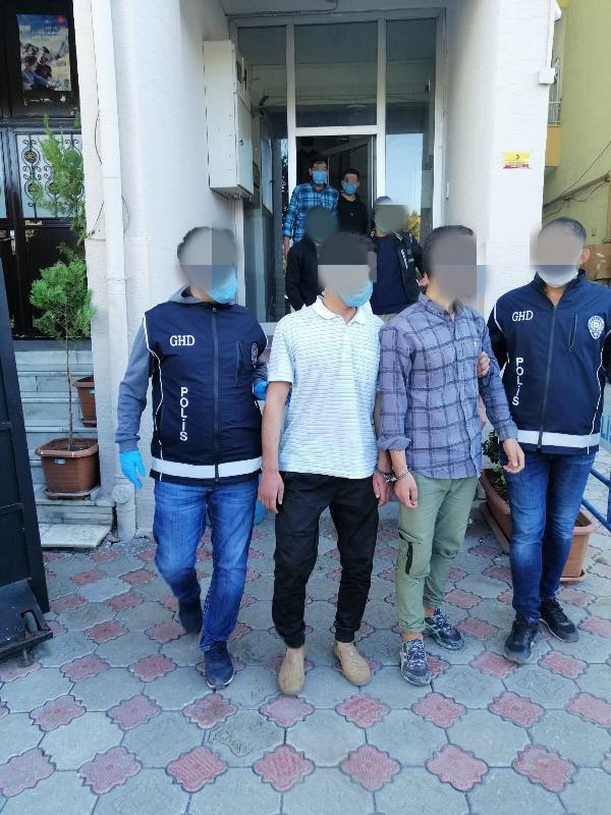 Malatya\'da 11 kaçak göçmen yakalandı