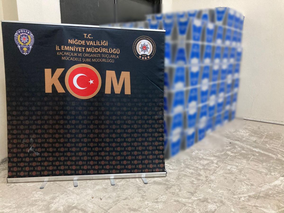 Niğde\'de kamyonda 3 milyon 70 bin makaron ele geçirildi