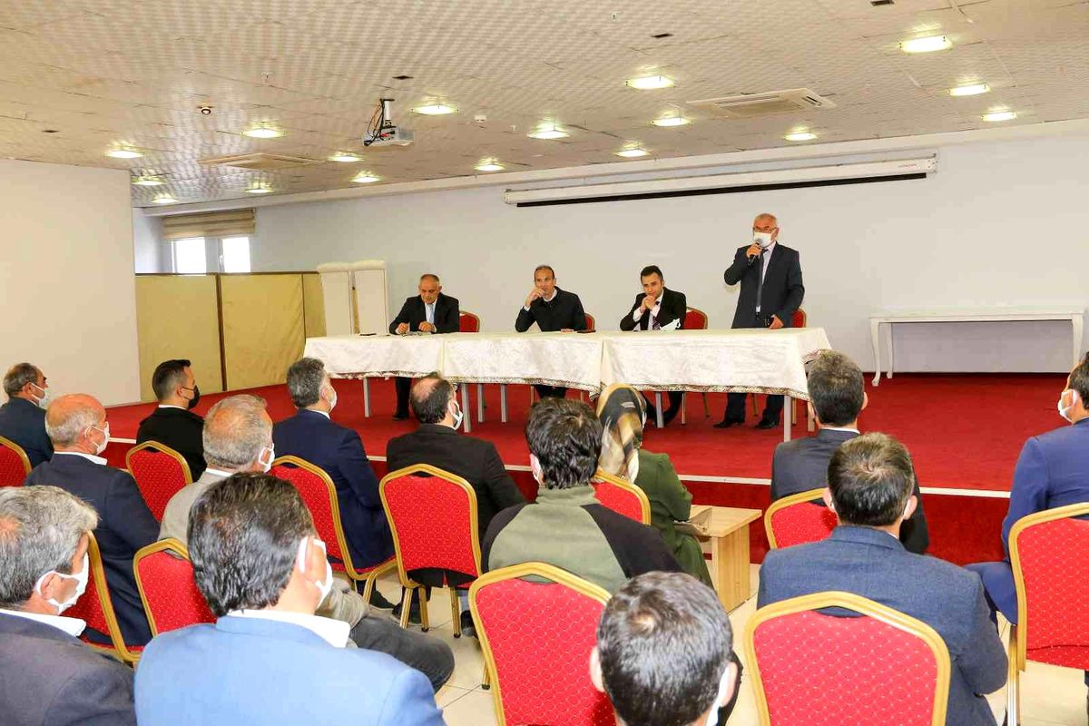 Yahyalı\'da Muhtarlar Günü kutlandı