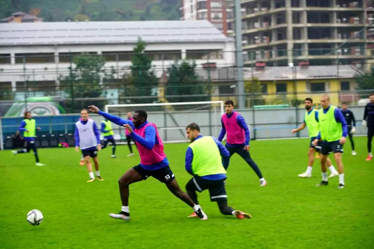 Son dakika haberi... Yannick Bolasie: "Bir maçı kazanıp önümüze bakmamız gerekiyor",