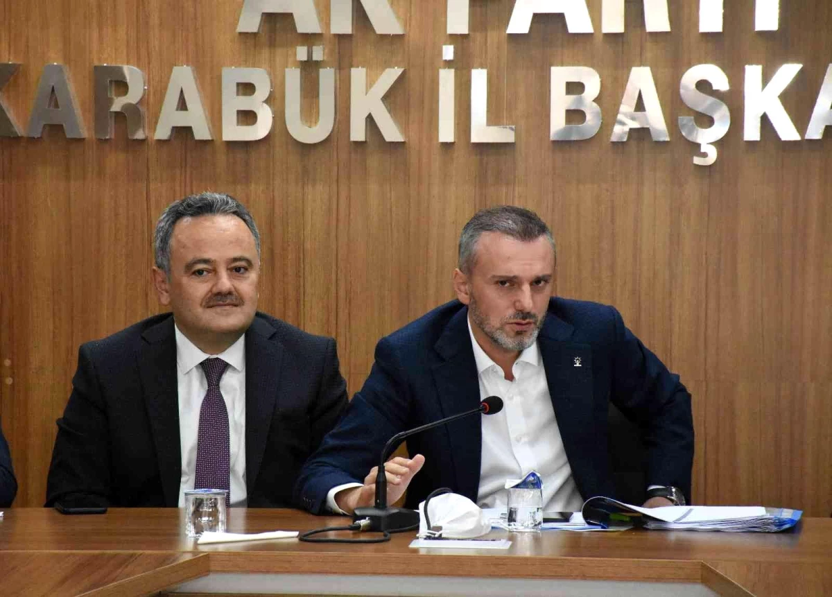 AK Partili Kandemir, İYİ Parti Genel Başkanı Akşener\'e yüklendi