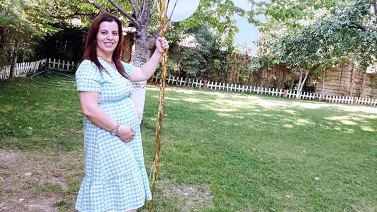 Koronavirüs aşısı yaptırmayan 7 aylık hamile kadın, bebeğini göremeden hayatını kaybetti