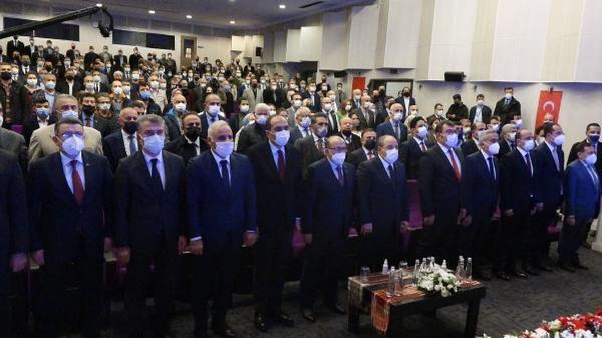 Son dakika haberi: Bakan Varank: Uluslararası rekabet çok çetin devam ediyor (3)