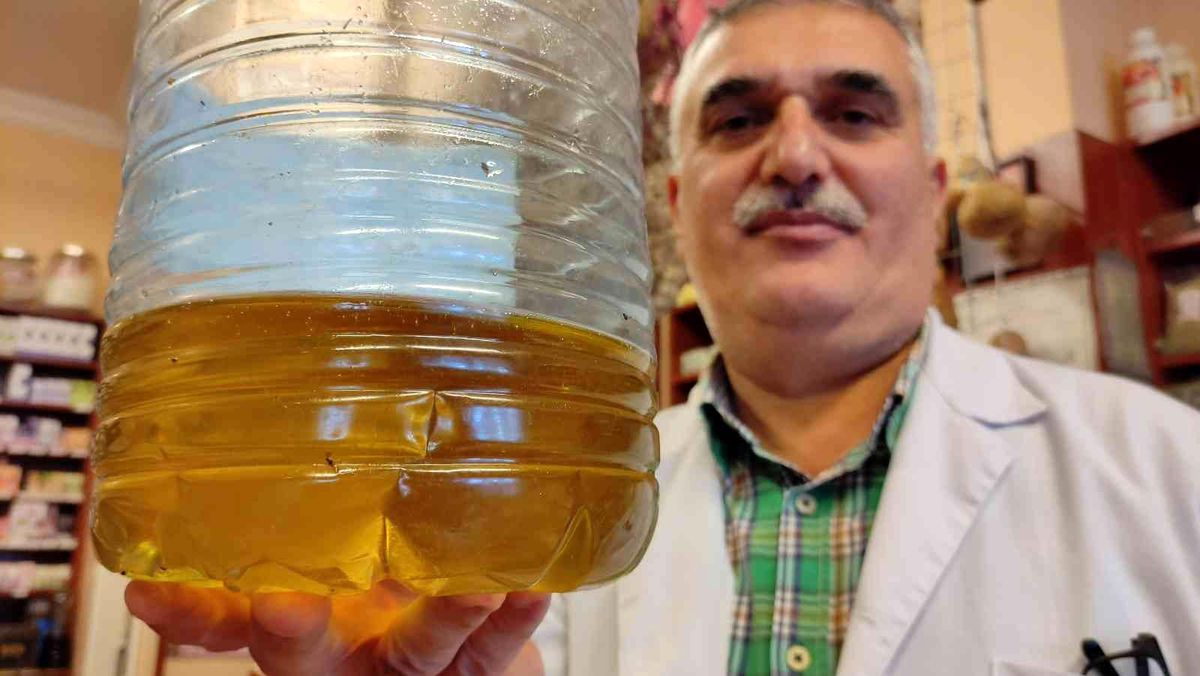 Şifalı yağların litre fiyatı 2 bin liradan satılıyor! Vatandaş yüksek fiyatlı ürünleri gram gram alıyor