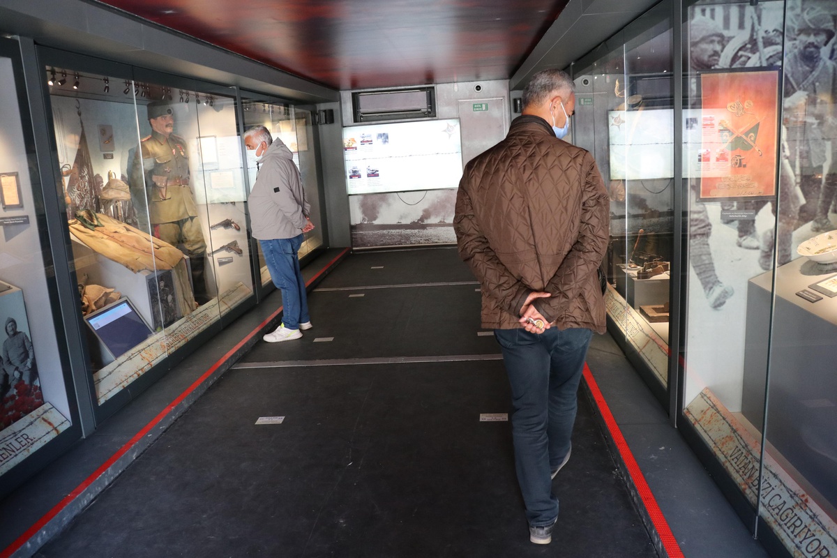 "Çanakkale Savaşları Mobil Müzesi" Bolu\'da ziyaretçilere açıldı