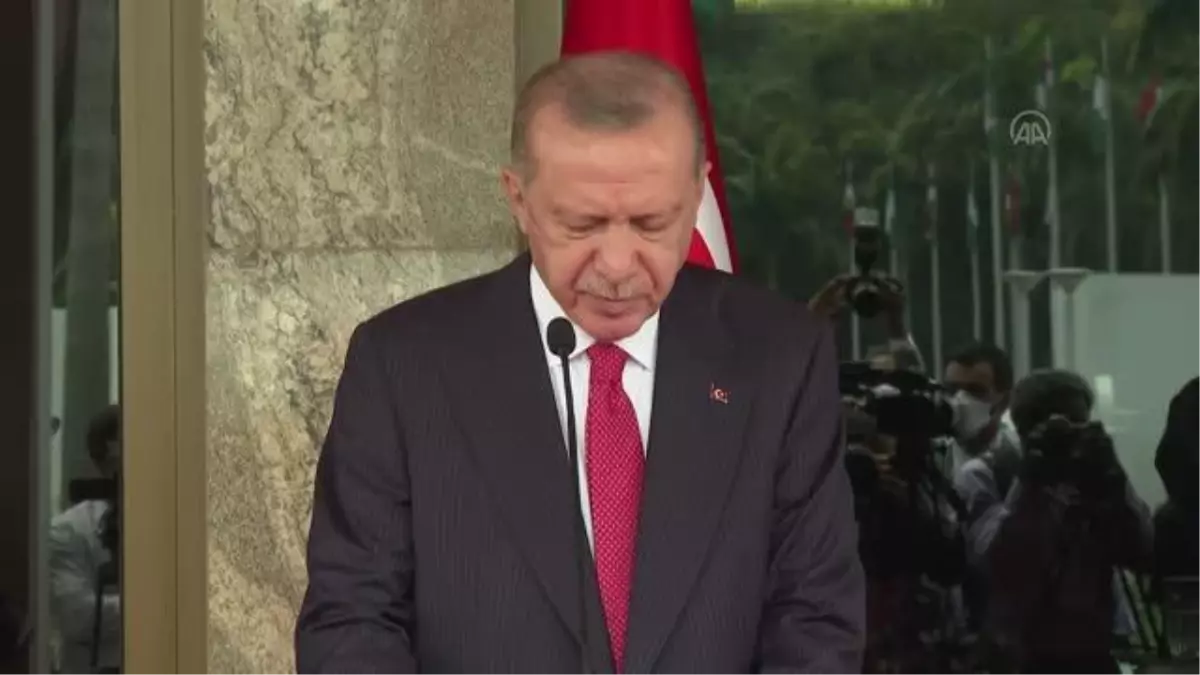 Erdoğan: "Nijerya ile askeri savunma ve güvenlik konularında işbirliğimizi güçlendiriyoruz"