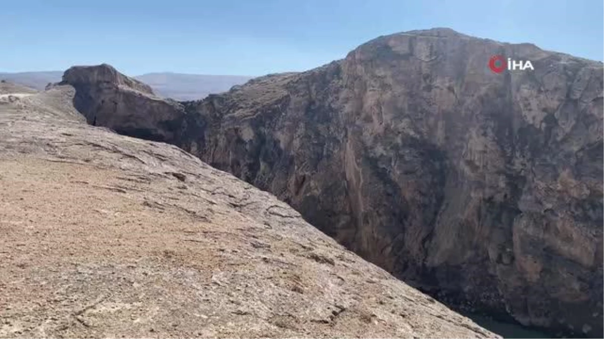 Doğallığıyla adından söz ettiren Kudret Köprüsü manzarasıyla ilgi görüyor