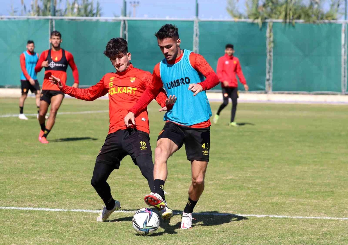 Göztepe\'de Trabzonspor maçı hazırlıkları sürüyor