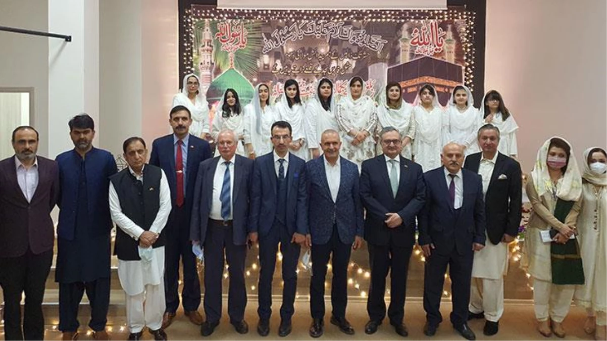 Pakistan Büyükelçiliği Mehfil-e-Milad düzenledi