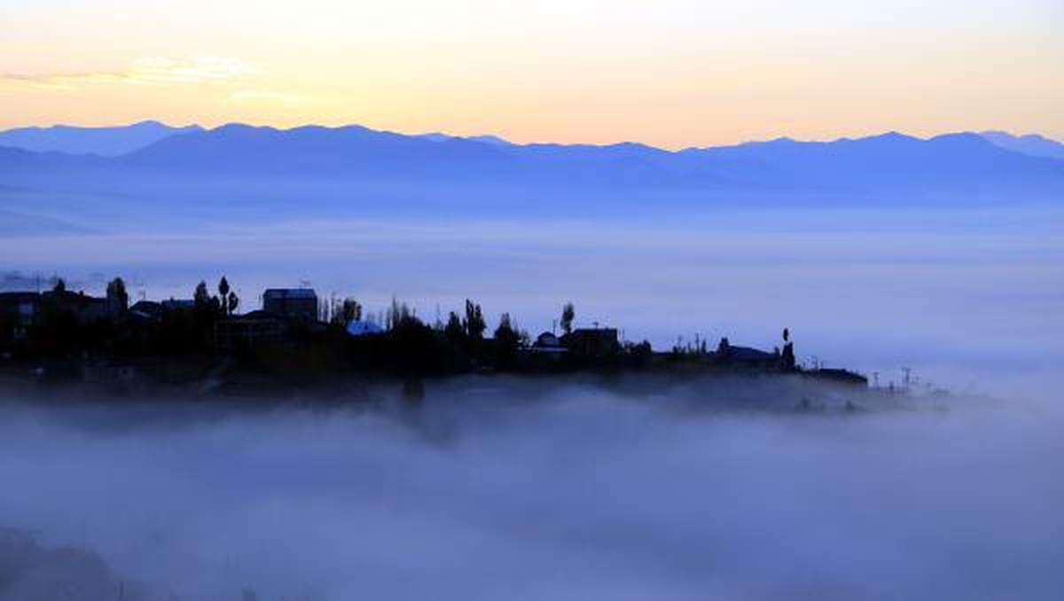 Heavy fog blankets Yuksekova and Corlu in Turkey