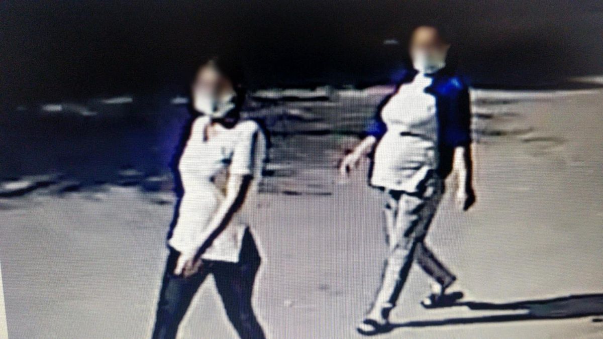 Manisa\'da 15 bin liralık ziynet eşyası çalan 2 kadın yakalandı
