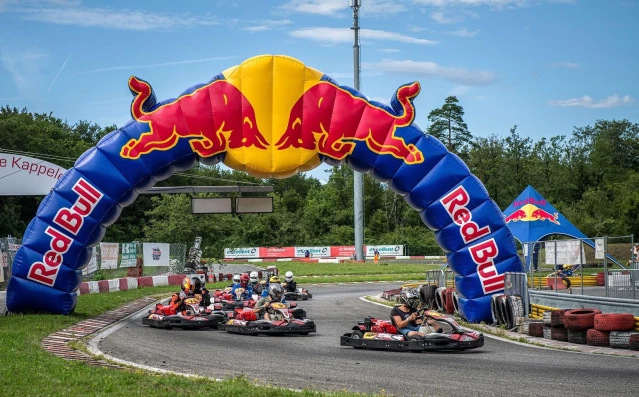 Red Bull Kart Fight'ta eleme heyecanı 15 şehirde devam ediyor