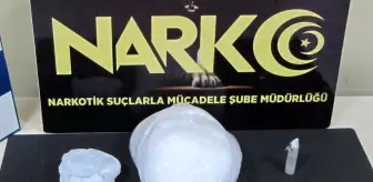 Şüphe üzerine durdurulan şahıslardan 50 gram uyuşturucu çıktı