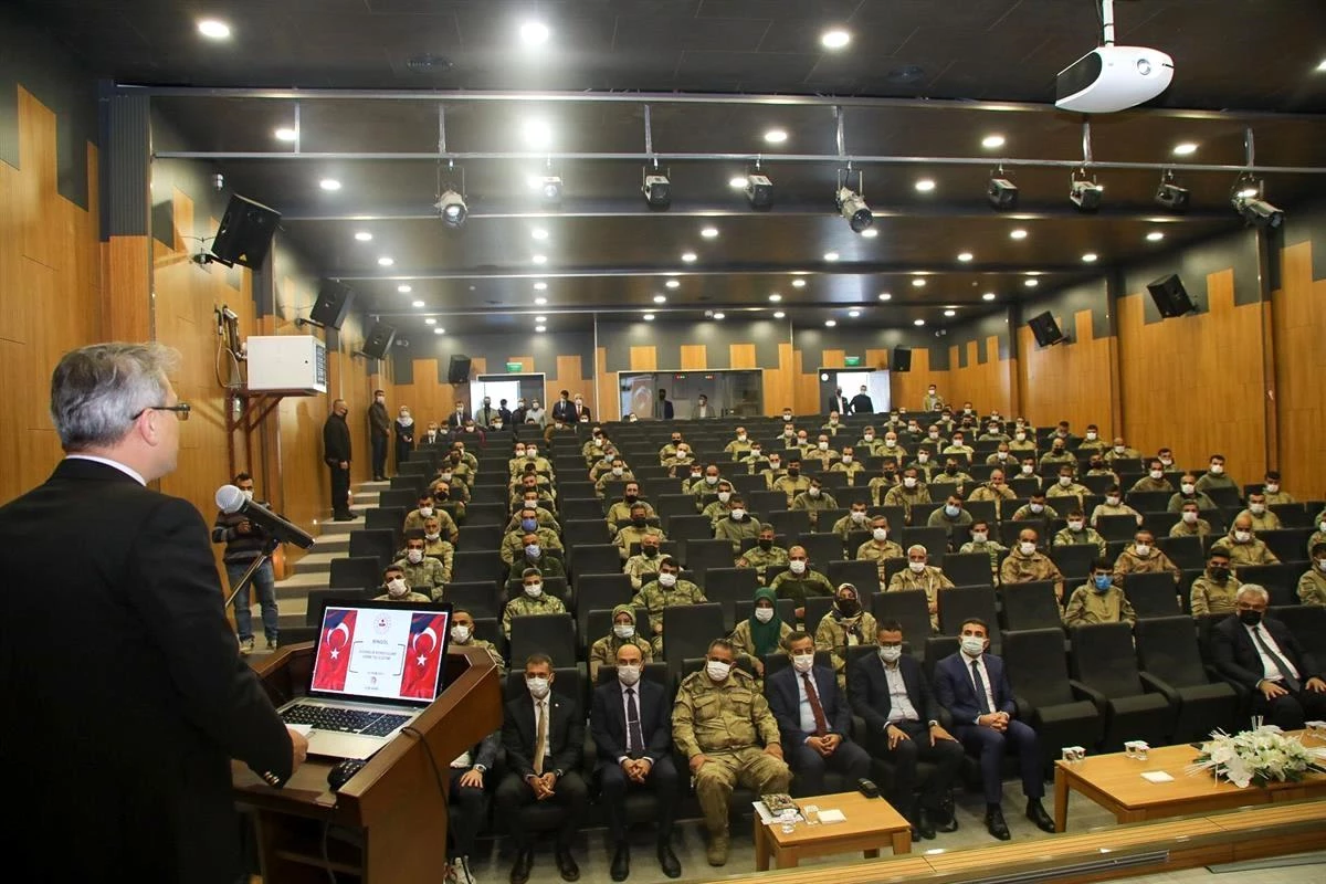 Bingöl\'deki Güvenlik Korucularına Hizmet İçi Eğitim Semineri