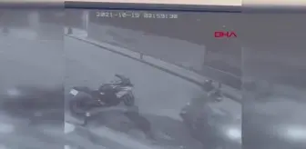 Üsküdar'da motosiklet hırsızlığı güvenlik kamerasında