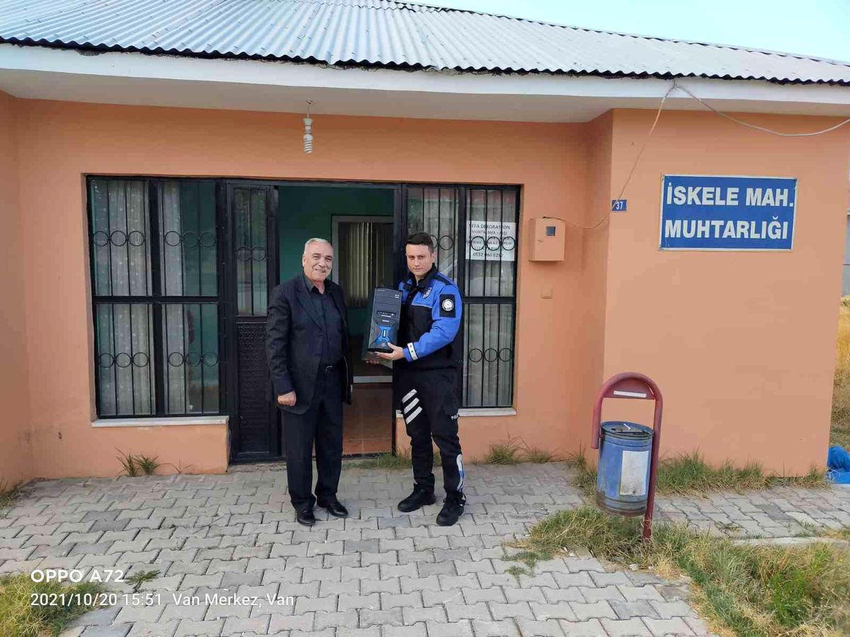 Van polisi, muhtarların talebine kayıtsız kalmadı