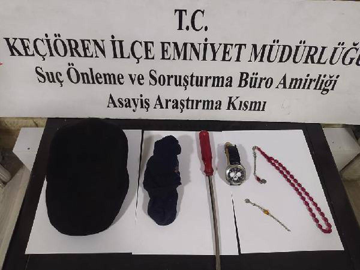 Ankara\'da iki eve giren hırsız, 50\'ye yakın kamera görüntüsü ile yakalandı