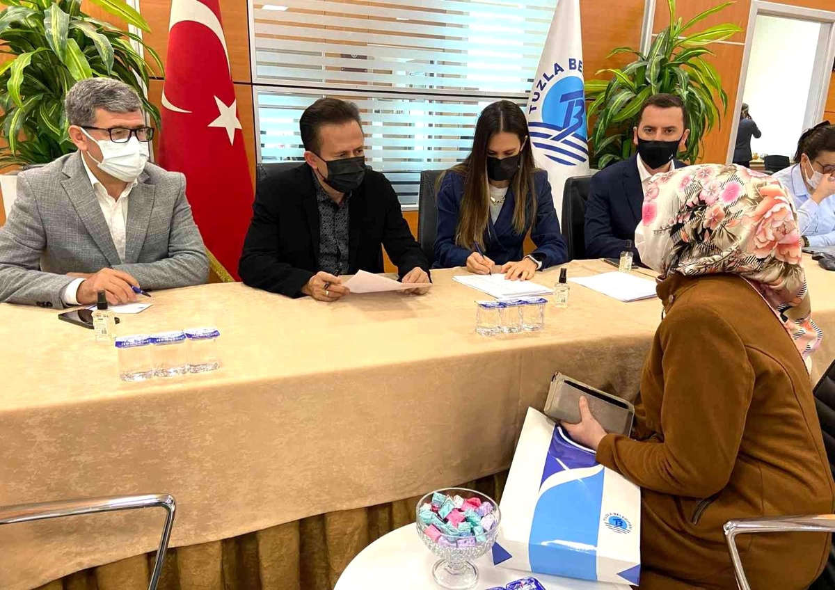 Başkan Yazıcı 12 yıllık geleneği bozmayarak Tuzlalılar ile bir araya geldi