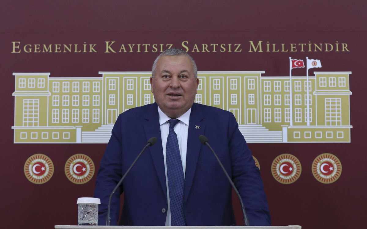 Demokrat Parti\'li Enginyurt: "İktidar, günü rakamlarla kurtarmaya çalışıyor"